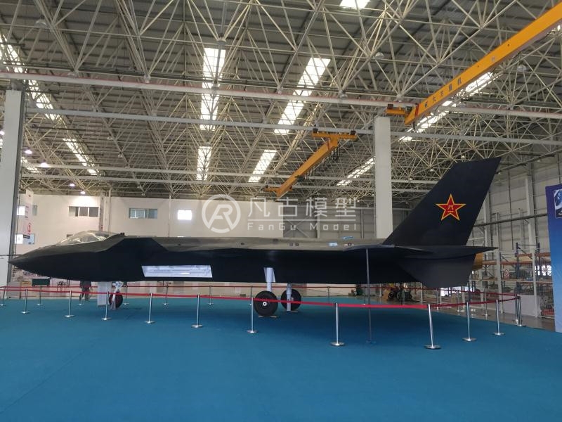 s1:1殲-20飛機(jī)模型